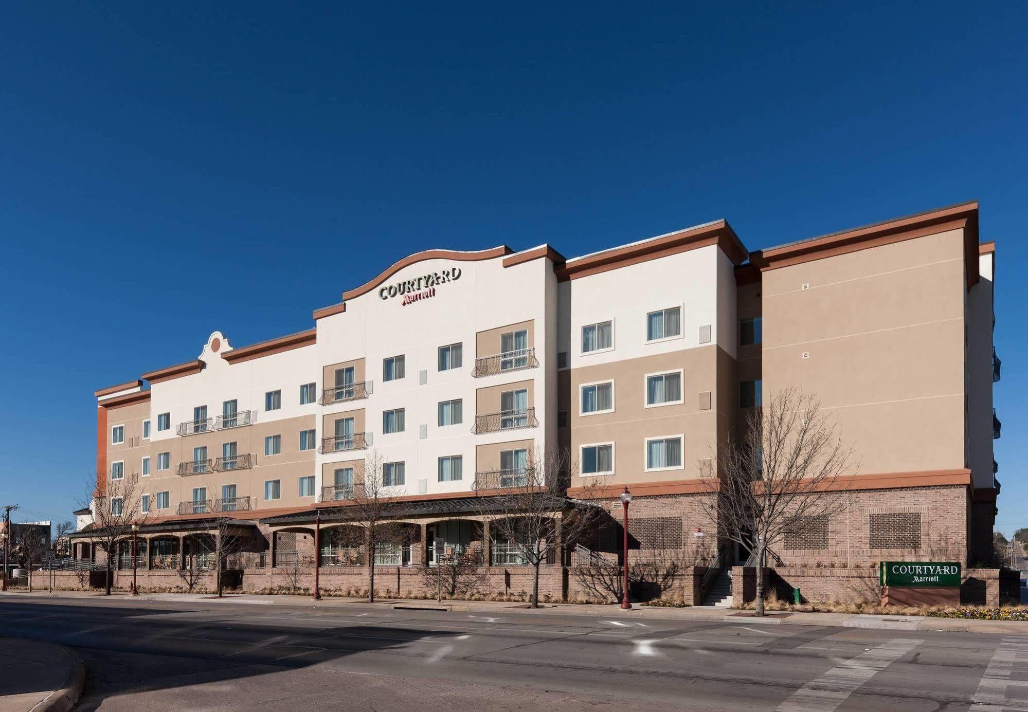 Courtyard By Marriott Fort Worth Historic Stockyards Hotel Buitenkant foto